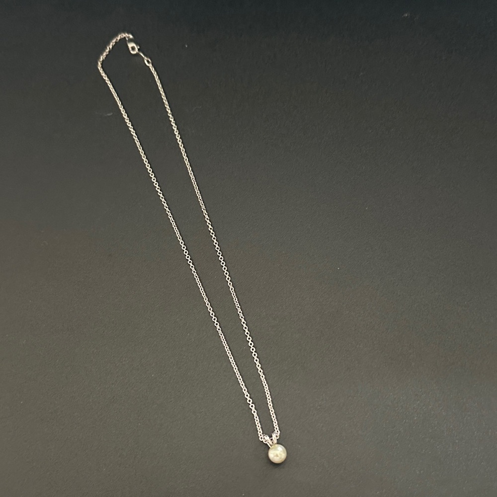 Silver Necklace with Pearl Pendant